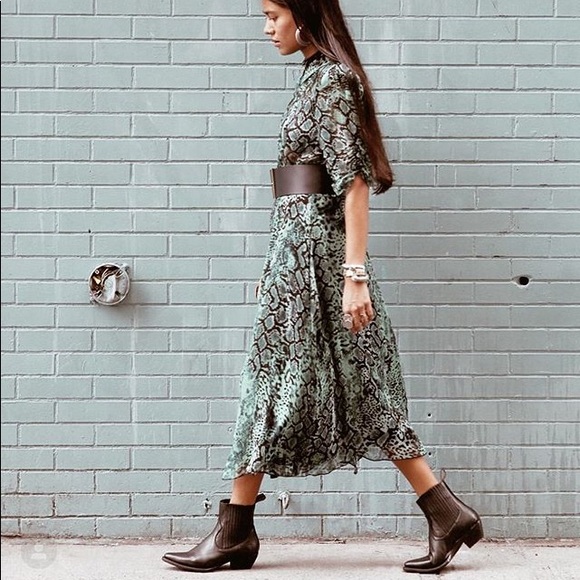 Frye Sacha Chelsea Cognac Leather Ankle Booties - Picture 3 of 16